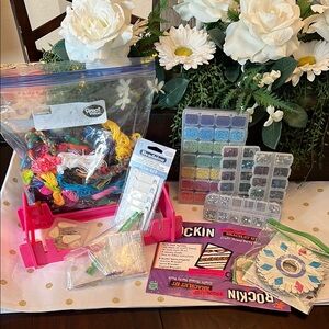 Colorful Crafting Kit